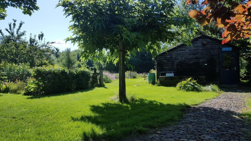 Bed and Breakfast Bloemenboerderij Aperloo Exterior foto
