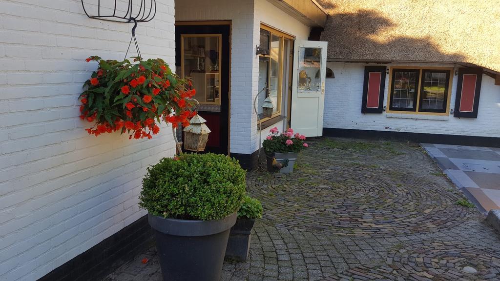 Bed and Breakfast Bloemenboerderij Aperloo Exterior foto