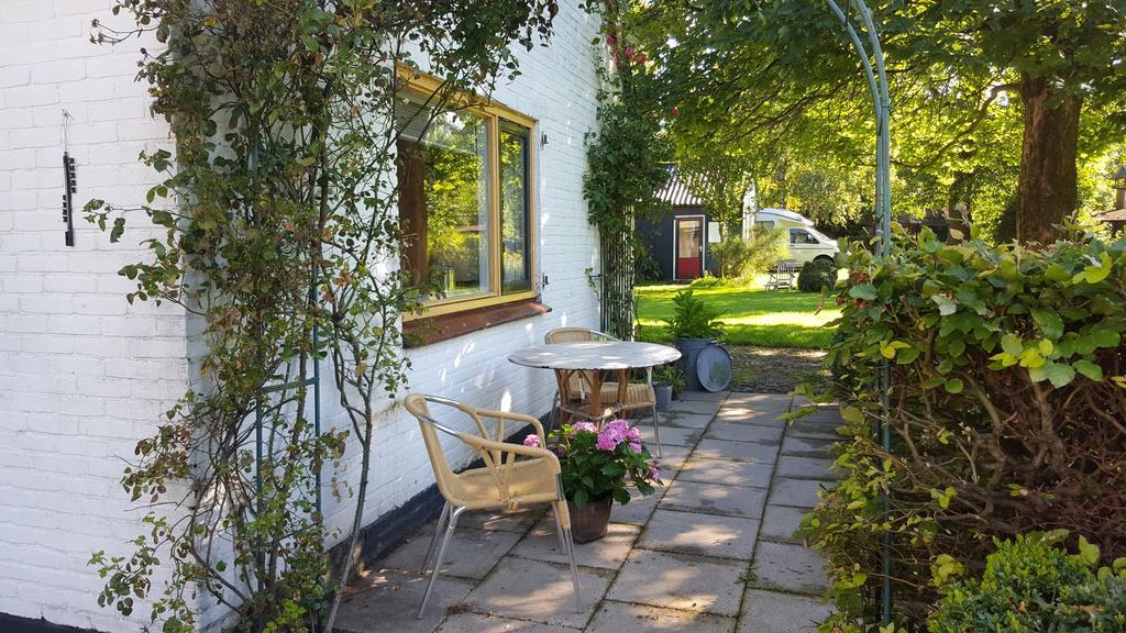 Bed and Breakfast Bloemenboerderij Aperloo Exterior foto